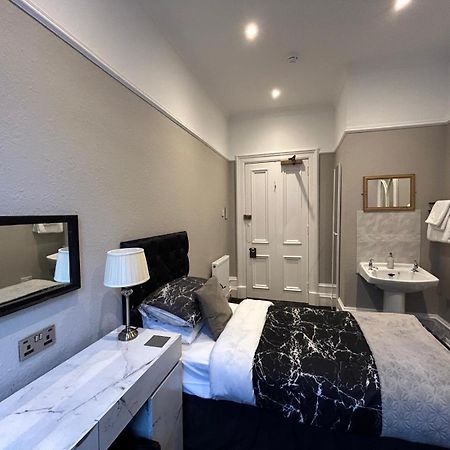 Lochnagar Guest House Абердин Экстерьер фото